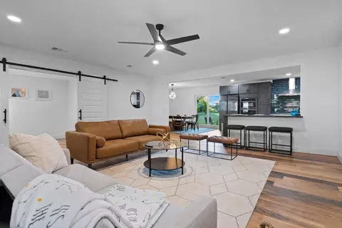 4902 Russet Hill Dr, Austin, TX 78723