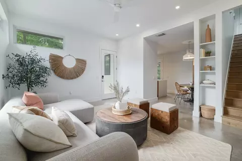 3300 S 5th St #A, Austin, TX 78704
