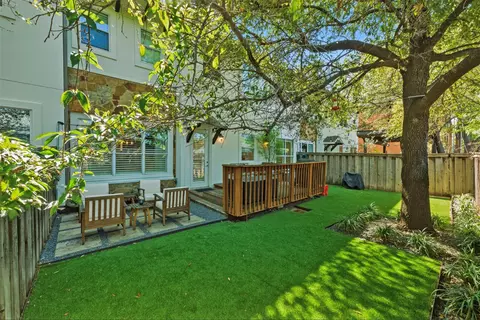 1621 Enfield Rd #E, Austin, TX 78703