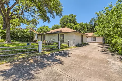 3404 S Oak Dr, Austin, TX 78704