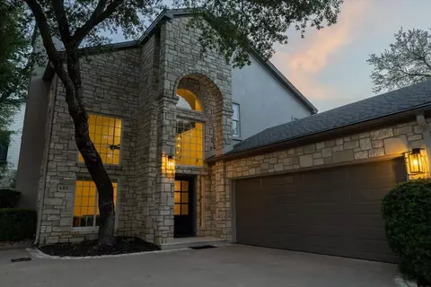 403 Golf Crest Ln, Lakeway, TX 78734