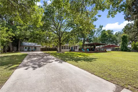 16301 E Lakeshore Dr, Austin, TX 78734