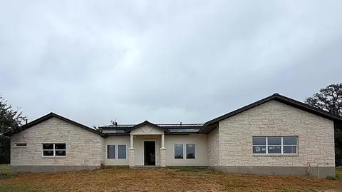 101 N San Gabriel Hideaway Cv, Liberty Hill, TX 78642