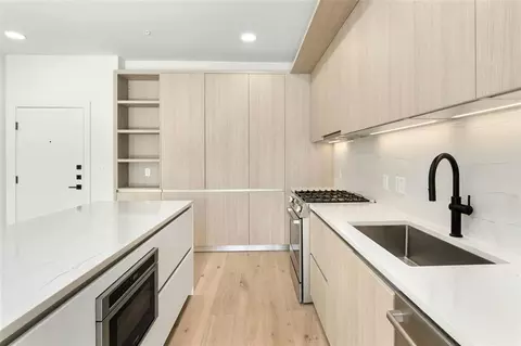 2209 S 1st St #332, Austin, TX 78704