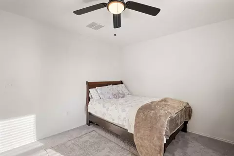 Bedroom - 218 Summit Dr, Lockhart, TX 78644 photo 4 of 7