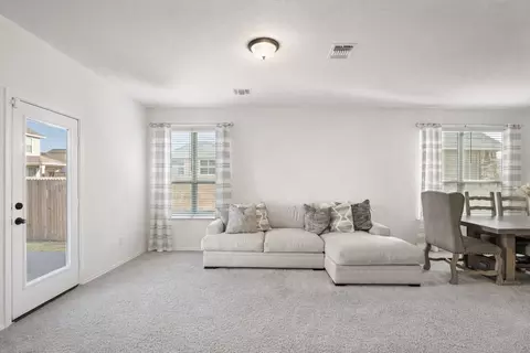 Living - 218 Summit Dr, Lockhart, TX 78644 photo 1 of 1