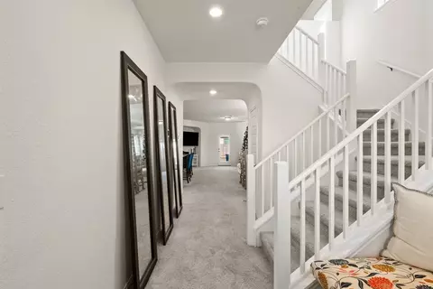 Entry Way - 218 Summit Dr, Lockhart, TX 78644 photo 2 of 7