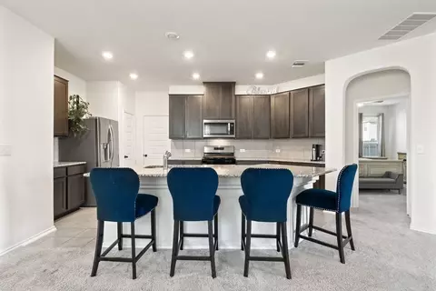 Kitchen - 218 Summit Dr, Lockhart, TX 78644 photo 1 of 6