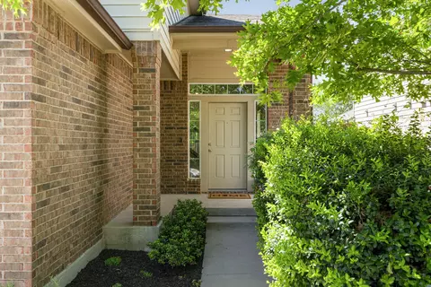 2217 Nestlewood Dr, Austin, TX 78754