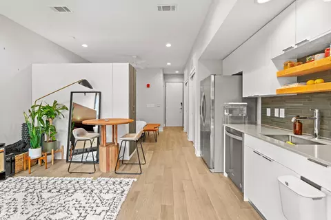 1800 E 4th #208, Austin, TX 78702