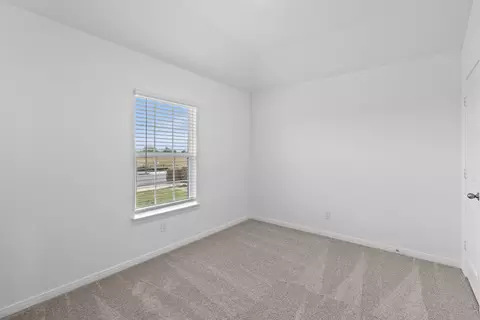 464 Aplite Pass, Maxwell, TX 78656 photo 9