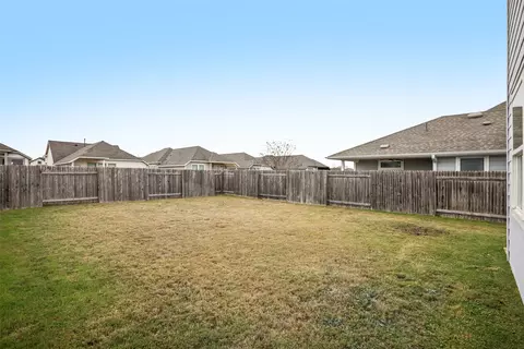 293 Gaida Loop, Georgetown, TX 78628 photo 36