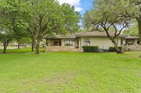 1927 Clubhouse Hill Dr #14, Spicewood, TX 78669