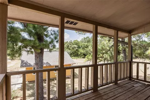 Exterior - 446 Roemer Rd, Elgin, TX 78621 photo 7 of 9