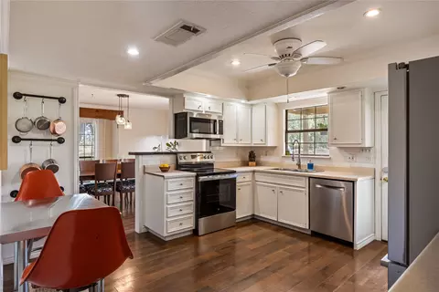 Kitchen - 446 Roemer Rd, Elgin, TX 78621 photo 1 of 6