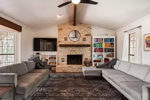 Living - 446 Roemer Rd, Elgin, TX 78621 photo 1 of 3