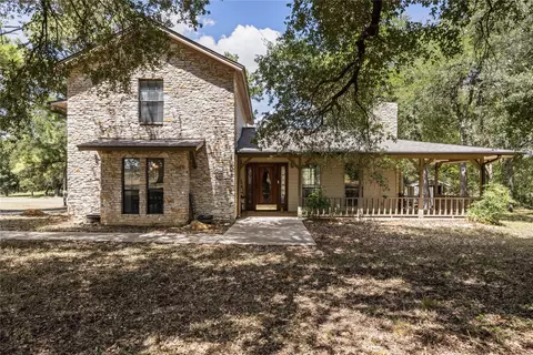 Exterior - 446 Roemer Rd, Elgin, TX 78621 photo 2 of 9