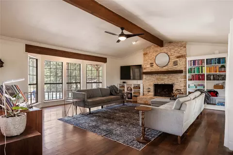 Living - 446 Roemer Rd, Elgin, TX 78621 photo 2 of 3