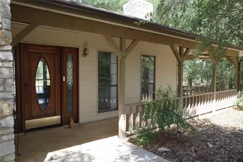 Exterior - 446 Roemer Rd, Elgin, TX 78621 photo 5 of 9