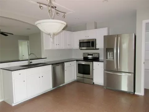 Kitchen - 115 Rei Tang Loop, Kyle, TX 78640 photo 1 of 2