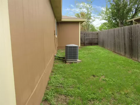 Exterior - 115 Rei Tang Loop, Kyle, TX 78640 photo 2 of 5