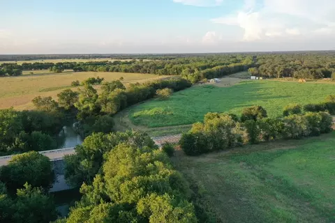 4960 N Fm 908, Rockdale, TX 76567