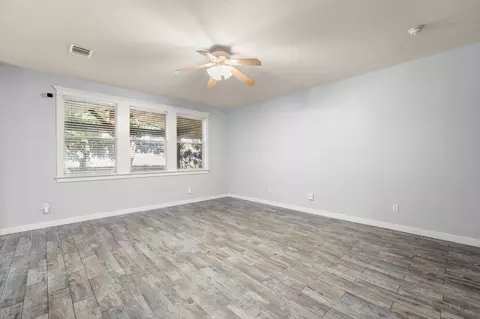 Living - 411 Olmos Dr, Leander, TX 78641 photo 4 of 6