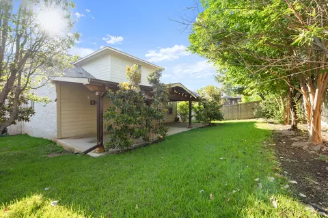 Exterior - 411 Olmos Dr, Leander, TX 78641 photo 6 of 9