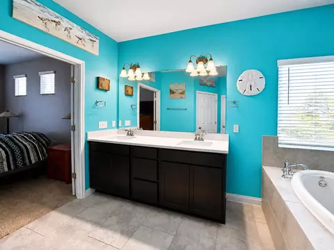 Bath - 16609 Sumptuous Dr, Manor, TX 78653 photo 1 of 3