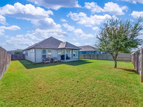 Exterior - 16609 Sumptuous Dr, Manor, TX 78653 photo 6 of 6