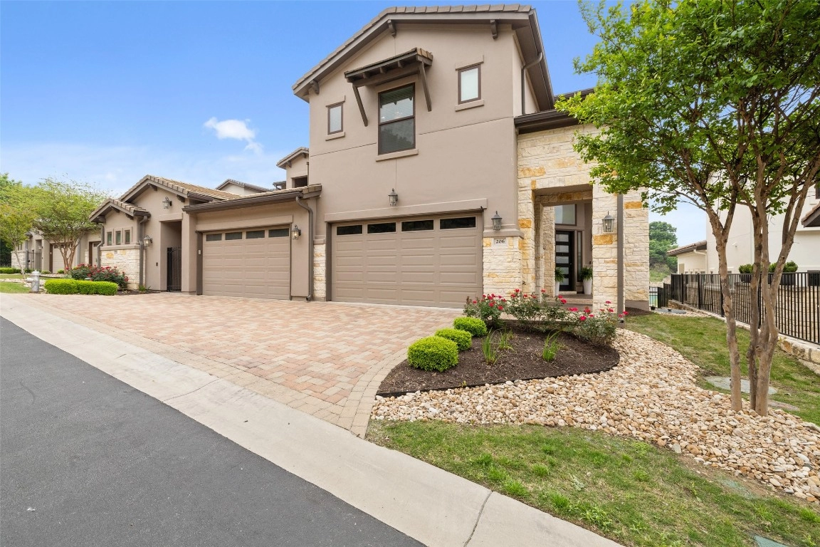 206 Tumbling Strm Cv  