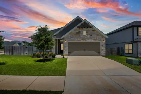 204 Cabiness Dr, Salado, TX 76571
