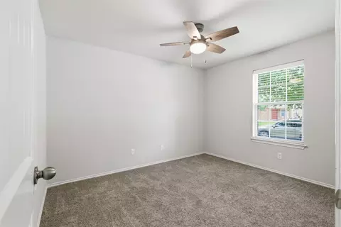Bedroom - 18420 Cloudmore Ln, Elgin, TX 78621 photo 1 of 5