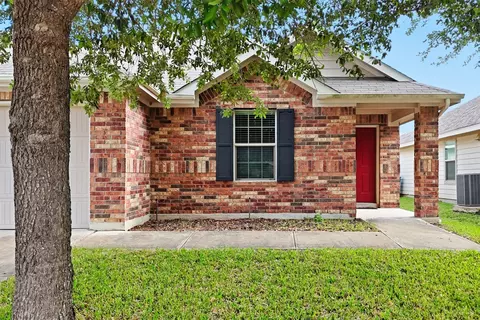 Exterior - 18420 Cloudmore Ln, Elgin, TX 78621 photo 2 of 6