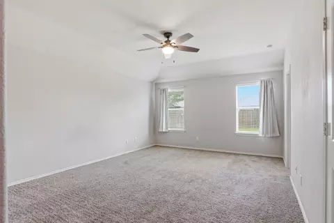 Bedroom - 18420 Cloudmore Ln, Elgin, TX 78621 photo 4 of 5