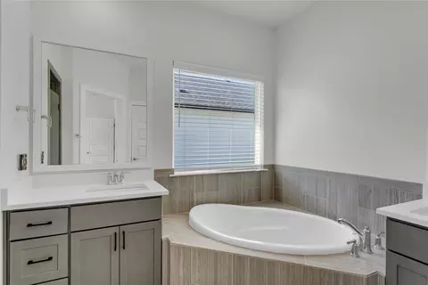 Bath - 449 Dove Trl, Bertram, TX 78605 photo 1 of 6