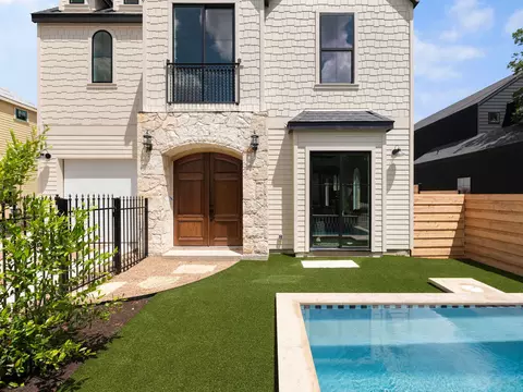 4415 Gillis St #1, Austin, TX 78745