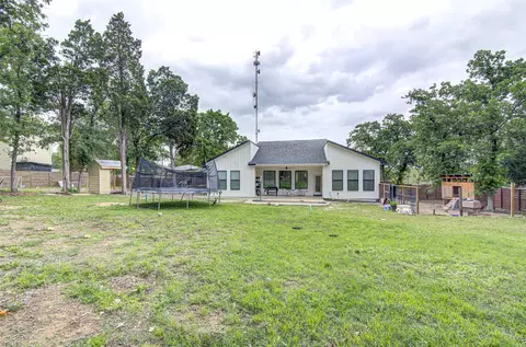 Exterior - 165 La Selva Dr, Elgin, TX 78621 photo 7 of 14