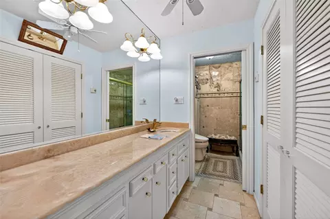 Bath - 5001 Sevan Cv, Austin, TX 78731 photo 2 of 4