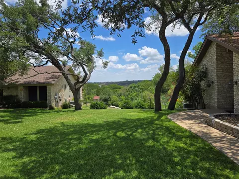 Exterior - 5001 Sevan Cv, Austin, TX 78731 photo 5 of 11