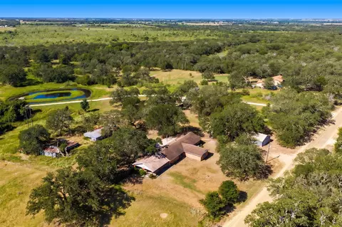 2173 County Road 434 Loop, Rockdale, TX 76567