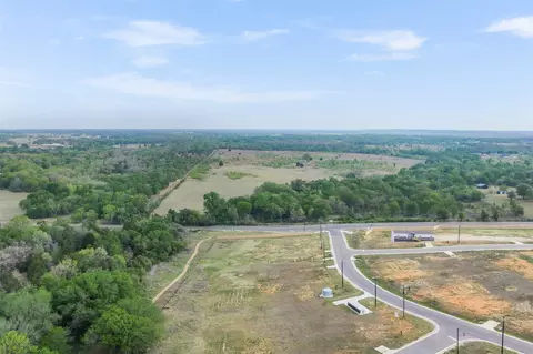 579 Lower Elgin Rd, Elgin, TX 78621 photo 13