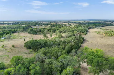 579 Lower Elgin Rd, Elgin, TX 78621 photo 36