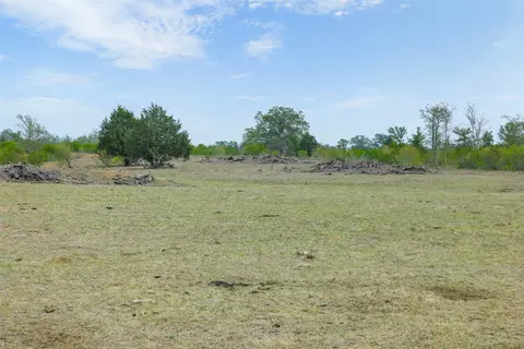 579 Lower Elgin Rd, Elgin, TX 78621 photo 25