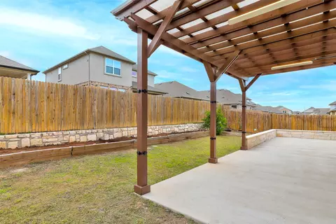 Exterior - 421 Abruzzi St, Leander, TX 78641 photo 10 of 12