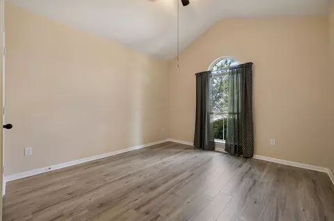 Bedroom - 16401 Pallazo Dr, Pflugerville, TX 78660 photo 3 of 4