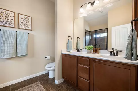 Bath - 16401 Pallazo Dr, Pflugerville, TX 78660 photo 1 of 3