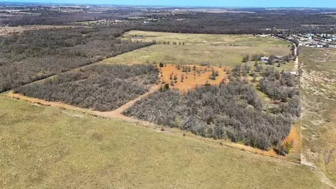 View/Area - Undisclosed, Elgin, TX 78653 photo 1 of 3