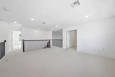 9500 Hamadryas Dr, Austin, TX 78744 photo 10