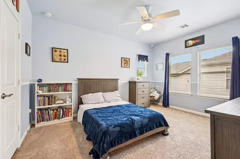 Bedroom - 10033 Gertrudis Loop, Austin, TX 78747 photo 5 of 6